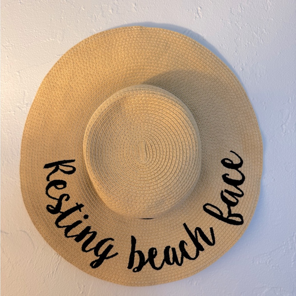 Beach hat
